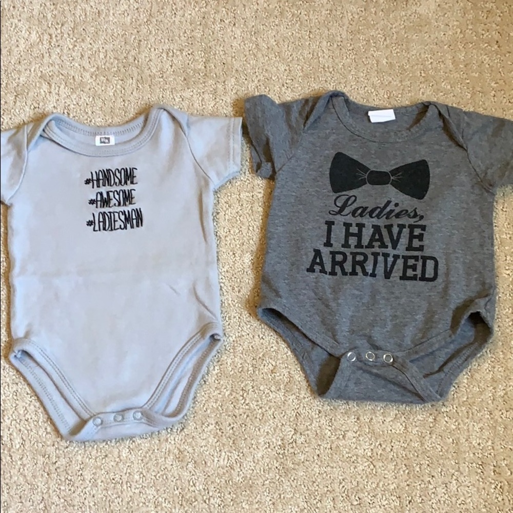 Onesie Set - Picture 2 of 7
